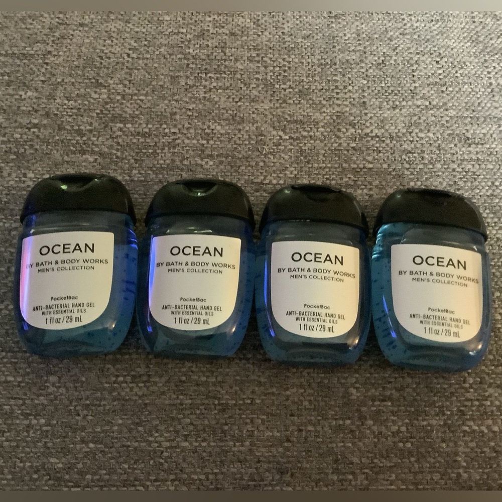 New, unused Bath & Body Works anti-bacterial hand gel 4-piece bundle